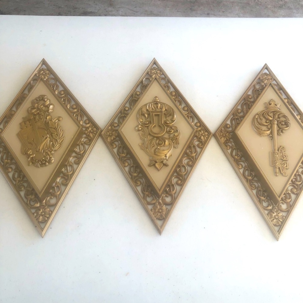 Vintage Set Hollywood Regency Style Wall Plaques - Homeco 1970s make me a offer!